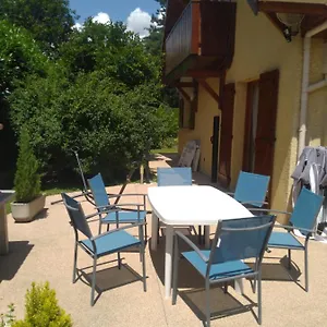  Bed and breakfast Rouge Dans Maison Avec Parking Francia