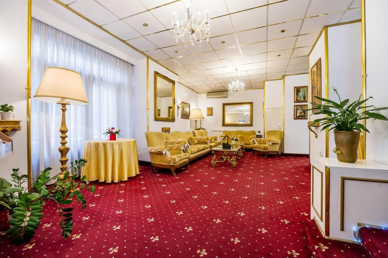 Hotel Carpati Imparatul Romanilor Bukarest
